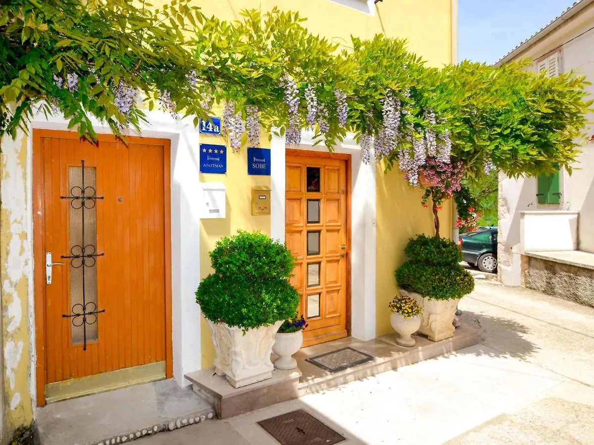 Apartment Kristijan By Interhome location